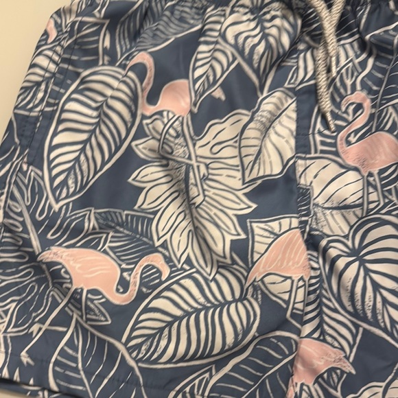 Kids Swim Trunks with Flamingo and Leaf Print - Picture 4 of 6